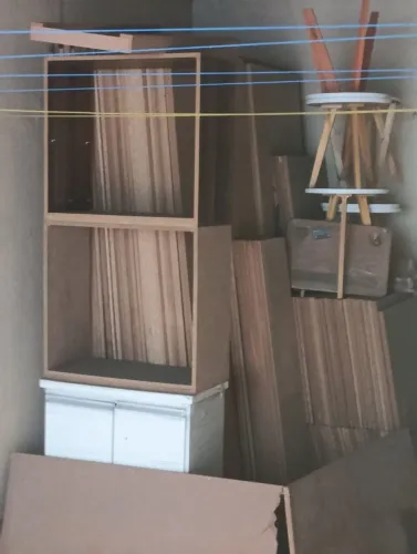 Vendo materiais de madeira