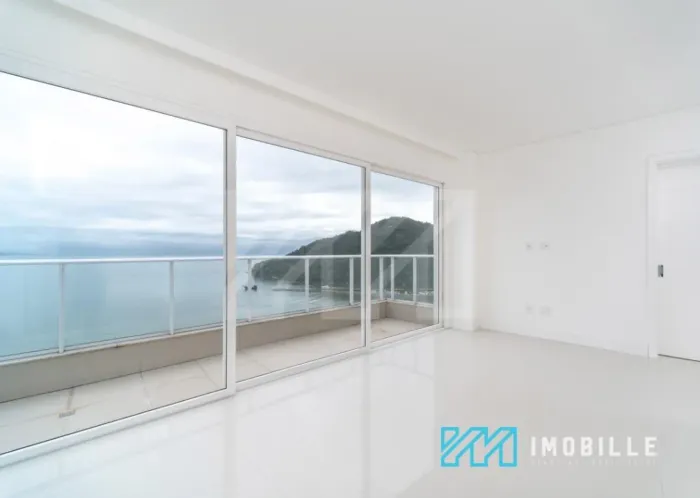 Cobertura Duplex no Edifício Grand Palazzo em Balneário Camboriú