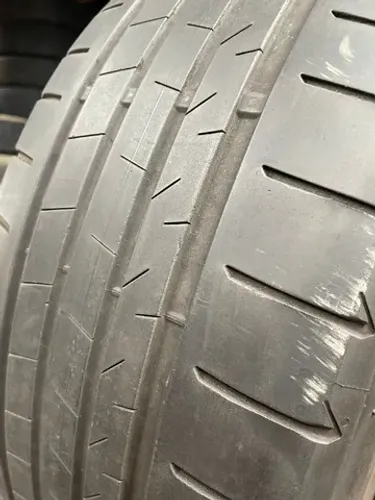 Pneu 235/55/18 Bridgestone Alenza Rft Run Flat meia vida