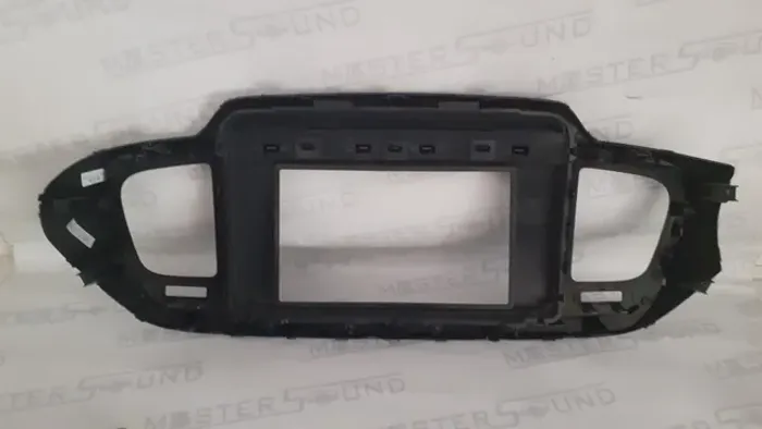 Moldura 2din. Para: kia , Sorento 2016/18.  Borda grafite. Semi-nova. 