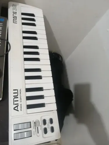 Vendo controlador AMW 32 teclas