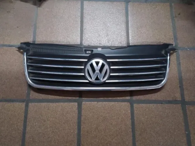 Grade Passat 2001 ate 2005 original