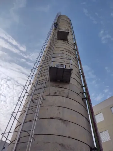 Limpeza de Caixa de água e impermeabilização.