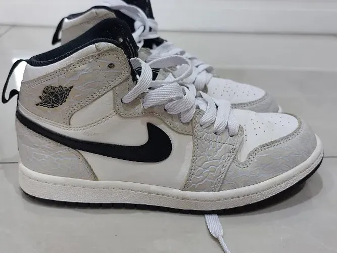 Tenis Nike air Jordan Retro High White Platinum Original N 33