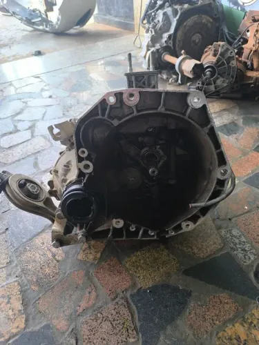 Caixa de câmbio Fiat Strada 