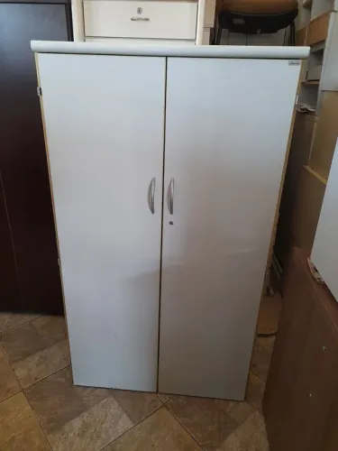 Armário 2 portas altíssima resistência - Usado