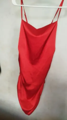 Vestido Vermelho de Cetim