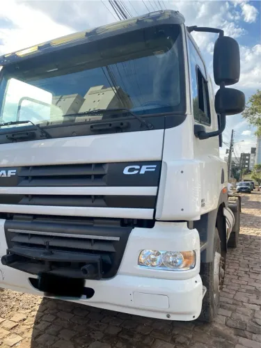 CAMINHÃO DAF460 CF85 2019 6x4