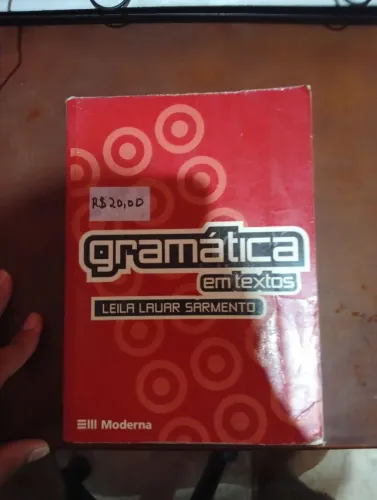 Gramática em textos 
