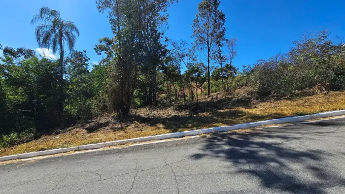 Excelente lote no Vista da Lagoa