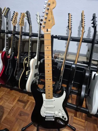 Fender G5 Roland Mexicana 