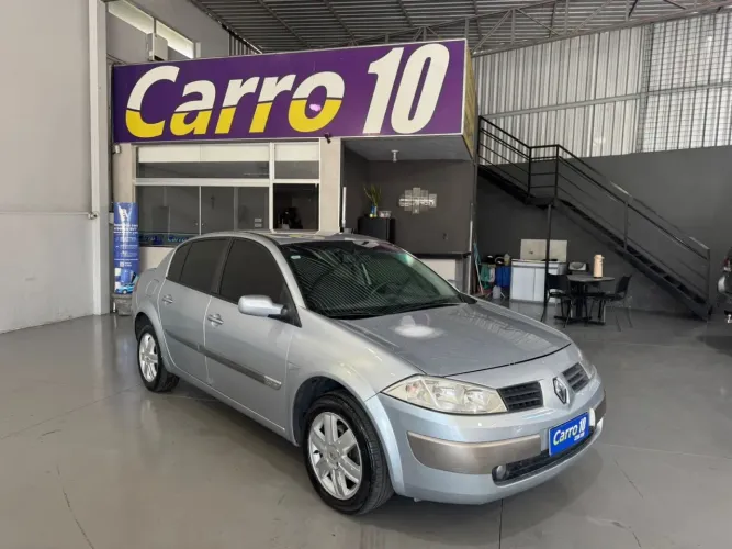 Renault Megane Sedan Dynamique 2.0 16V Aut. 2007