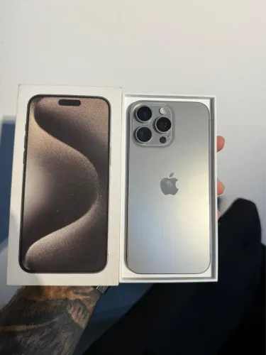 iPhone 15 pro Max 256GB