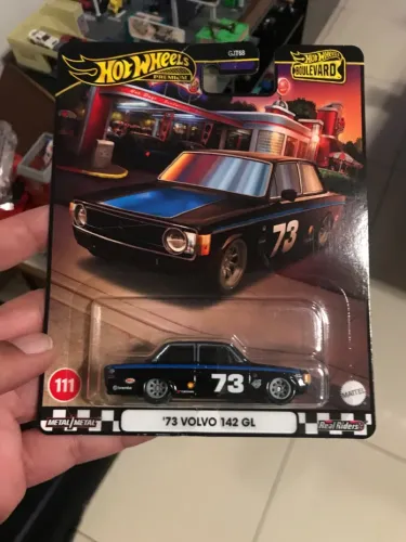 Hot Wheels '73 Volvo 142 GL Boulevard