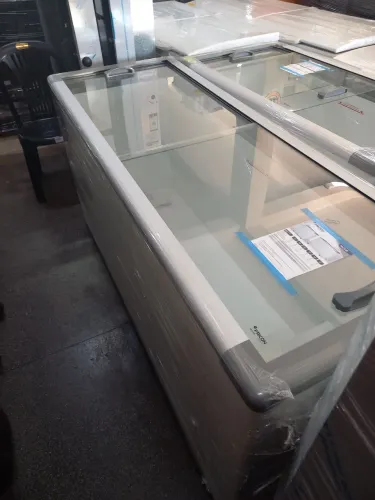 Freezer horizontal Fricon Tampa de vidro 550 litros - Novo