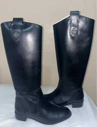 Bota couro cano alto Capodarte