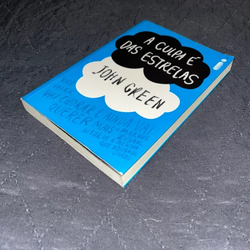 Vendo livro a culpa é das estrelas
