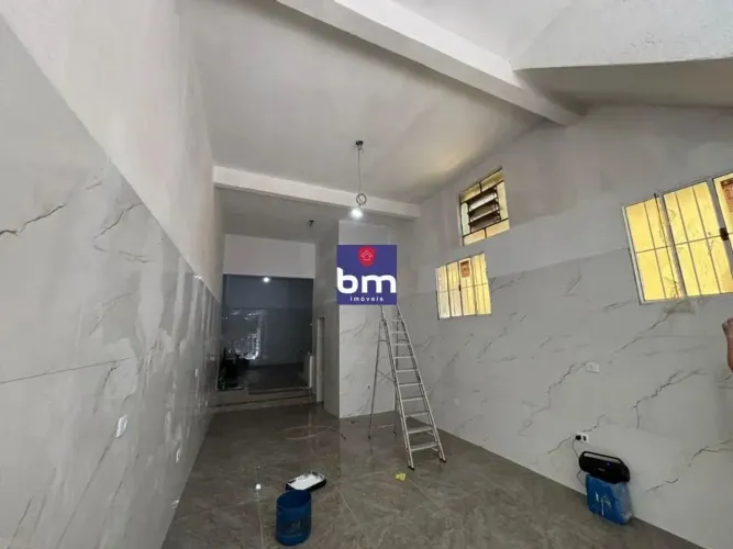 Salão para alugar em São Paulo, Parque Regina, com 82 m²