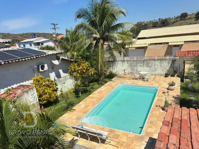 Casa para Venda em Saquarema, Jardim, 3 dormitórios, 1 suíte, 2 banheiros