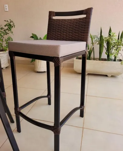 Banqueta assento estofado (Unidade)