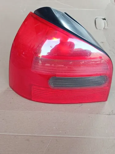 Lanterna da Audi A3 97 original Esquerda Motorista