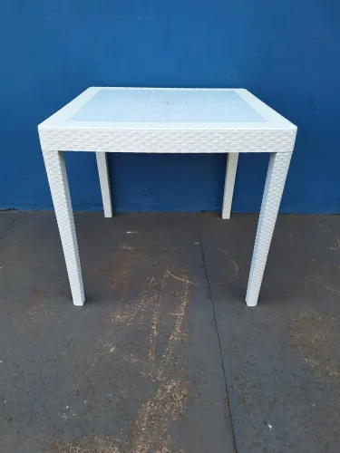Mesa desmontavél Rattan