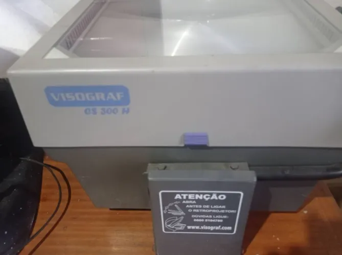 Retroprojetor visograf 