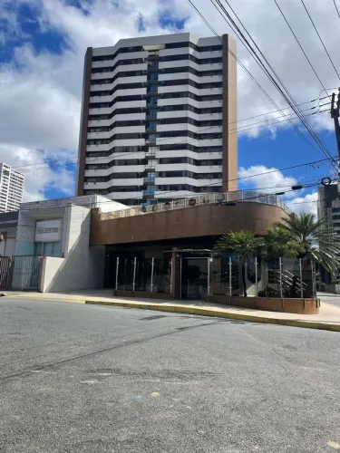 Apartamento de Alto Padrão para alugar no Açude Velho