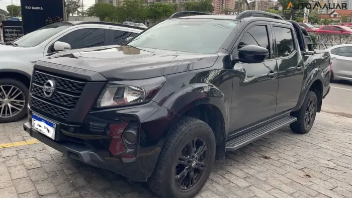 Nissan Frontier Attac.cd 4X4 2.3 Bi-TB Die. AUT 2023