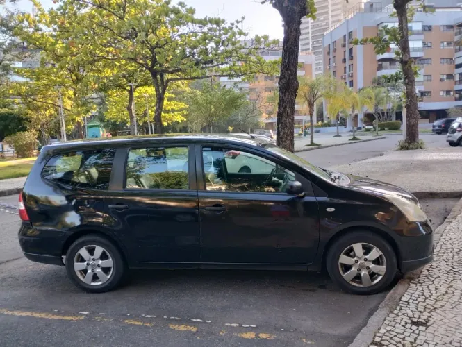 Nissan Livina Grand 1.8 16V Flex Fuel Mec. 2010