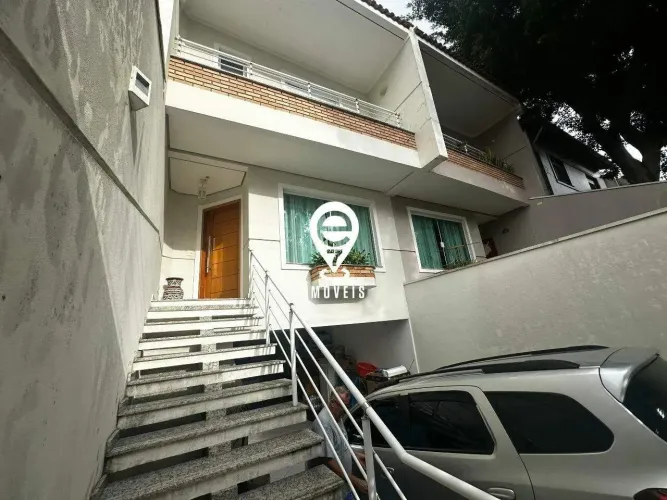 SOBRADO A VENDA NO MIRANDÓPOLIS