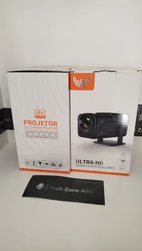 Projetor smart Altomex, Android, até 150pol