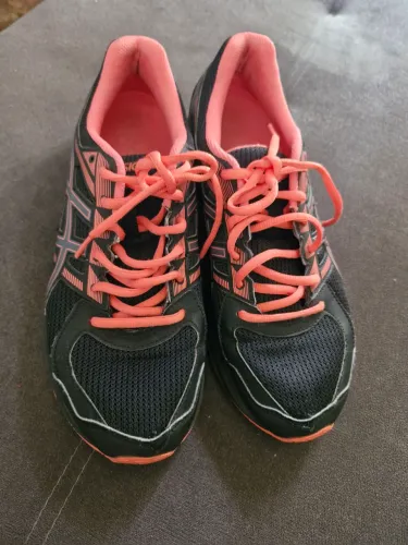 Tênis Asics Feminino Preto e Rosa