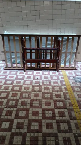 Cama solteiro com coxão