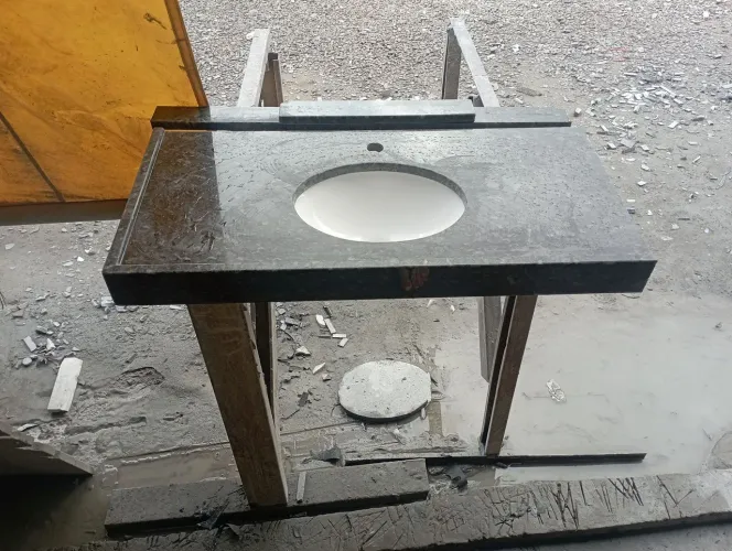 Lavatório em granito verde