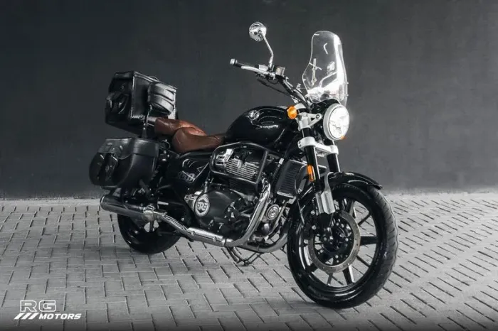 ROYAL ENFIELD SUPER METEOR ASTRAL 650CC ABS 2025