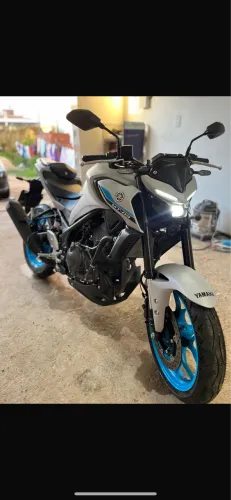 Vendo, moto novíssima. 