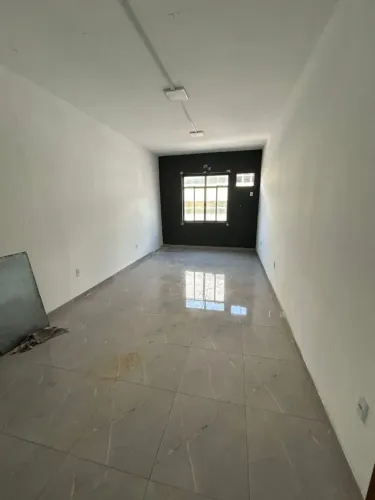 Sala comercial no centro de Duque de Caxias (oportunidade)