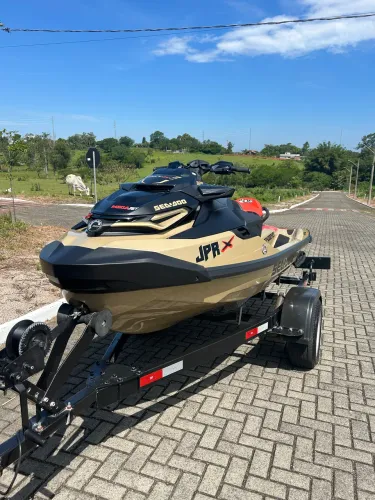 Jetski Seadoo RXT-X RS 325hp 8 horas (zero)