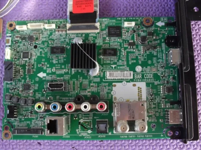 Tv lg 49LH5700 placas