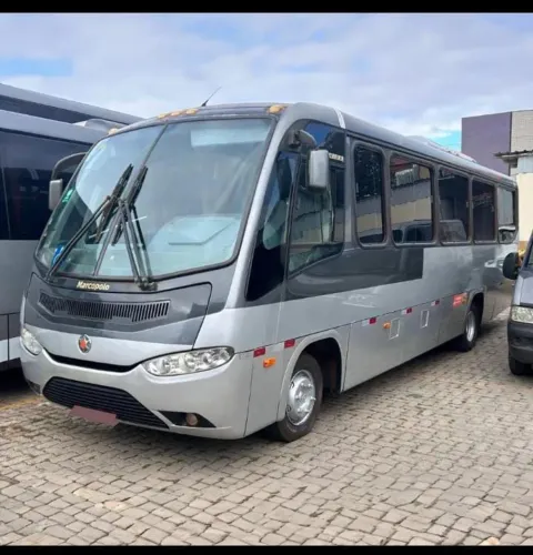 Marcopolo Sênior LO916 