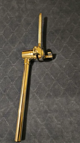 Tom holder Roland MDH-25