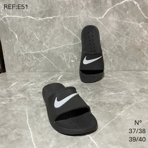 Sandália slide Nike