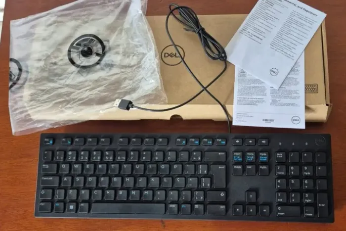 TECLADO COM FIO DELL KB216 COMPLETO - ABNT2, 108 TECLAS EM ESTADO DE NOVO