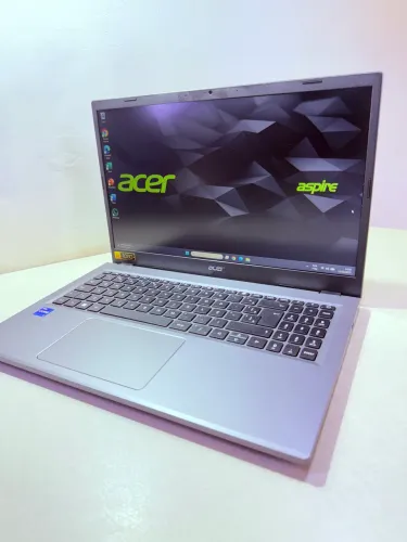 Promoção Notebook Novo Acer i7 de 13ª geração 16 GB de memória RAM e SSD