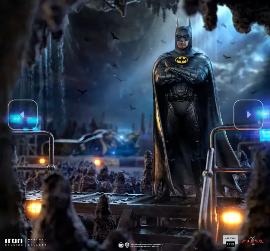 Batman Deluxe Iron Studios The Flash Movie