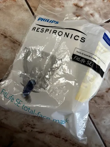 Máscara Facial Respironics FitLife SE - Nova