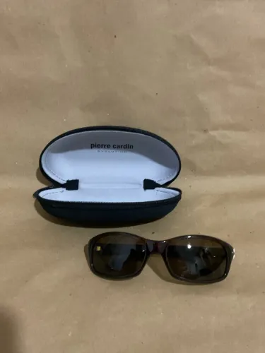 Óculos de Sol Pierre Cardin - Novo na Case Original
