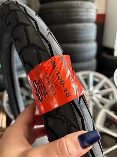 Pneu para moto 80/100R18 Levorin Matrix