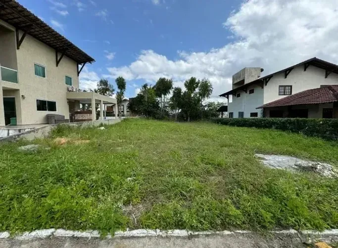 TERRENO NASCENTE NO CONDOMÍNIO COLONIAL INN COM 450M²